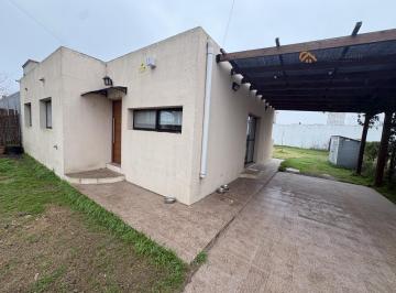 Casa · 85m² · 3 Ambientes · Roldán - Tierra de Sueños 3 - Casa 3 Dorm.