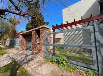 PH · 54m² · 3 Ambientes · 2 Cocheras · Venta - Casa PH 3 Ambientes en Complejo Cerrado - Ituzaingo
