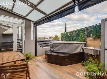 PH · 77m² · 3 Ambientes · Venta de PH de 3 Ambientes en Parque Avellaneda con Quincho y Jacuzzi