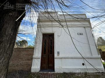 Casa · 160m² · 3 Ambientes · Casa en Alquiler Comercial