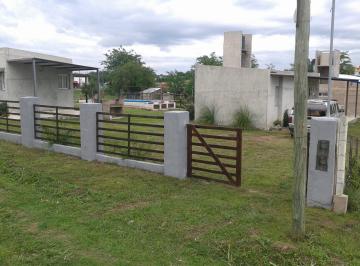 Quinta vacacional de 2 ambientes, Villa Parque Siquiman · Cabañas a La Venta