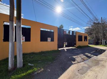 Depósito · 200m² · Deposito con Galpón en Alquiler en City Bell
