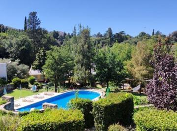 Casa · 1804m² · 13 Cocheras · Complejo Cabañas Categoria La Falda Villa Eden