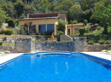 Casa · 1804m² · 13 Cocheras · Complejo Cabañas Categoria La Falda Villa Eden