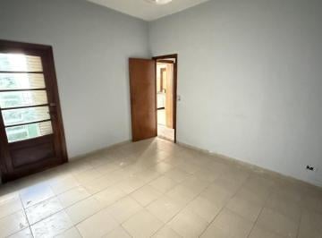 PH · 55m² · 3 Ambientes · PH en Alquiler en Lanús Oeste