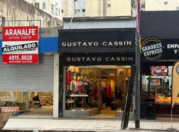 Local comercial · 87m² · Local en Alquiler en Av Santa Fe 2550, Recoleta - Sin Expensas