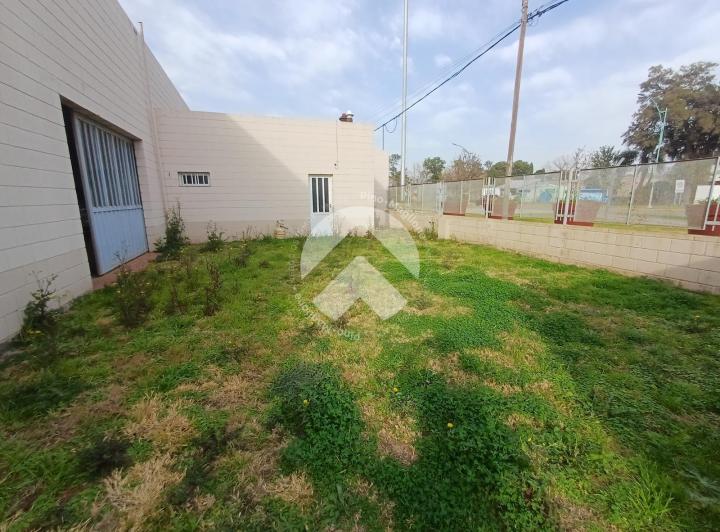 Local comercial · 300m² · 3 Ambientes