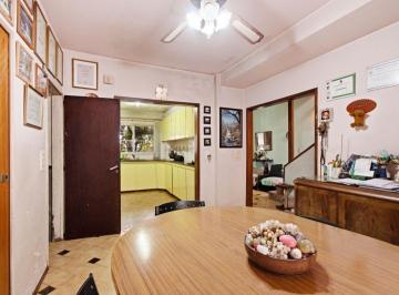 Casa de 5 ambientes, Saavedra · Venta Casa 5 Ambientes en Saavedra | Cochera Para 2 Autos, Patio y Terraza con Gran Potencial