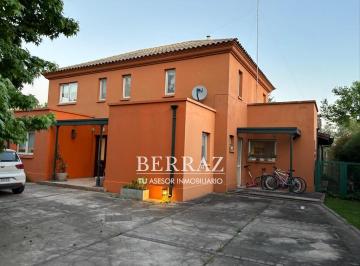 Casa · 250m² · 7 Ambientes · 2 Cocheras · Casa Alquiler Temporal 7 Ambientes C C San Francisco Manzanares Pilar Lote de 1000 m²