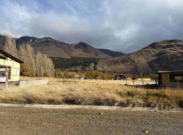 Terreno · 707m² · Terreno en Ingreso a Esquel - Los Coihues