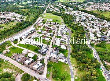 Terreno · 300m² · Campos de Manantiales - Lote Apto Dúplex 312 m²