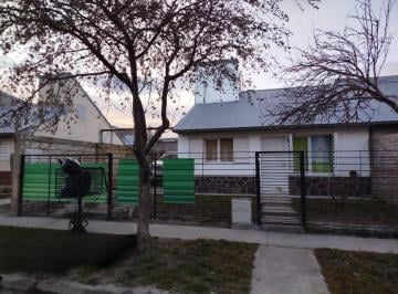 Casa · 54m² · 4 Ambientes · Casa en Esquel