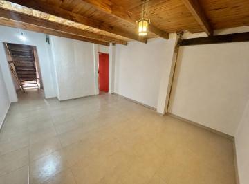 Casa · 45m² · 4 Ambientes · Duplex/ph en Venta - 2 Dorm. - Living Comedor - Escritura!