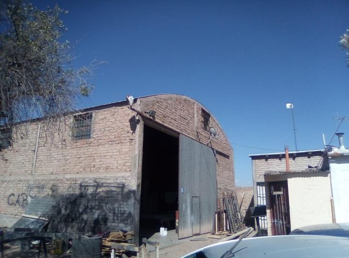 Bodega-Galpón · 300m²