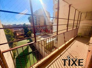Departamento de 3 ambientes, Caballito · Caballito. 2 Dorm. C/ Dep. Balcón C/frente Vistas. 2 Baños. Com. Diario. Cochera.