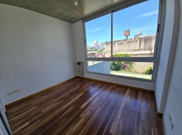 Departamento · 39m² · 2 Ambientes · Venta Semipiso 2 Amb - Divino! Muy Luminoso