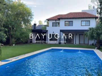 Casa · 135m² · 5 Ambientes · Venta Casa en Barrio Palmares de Pilar