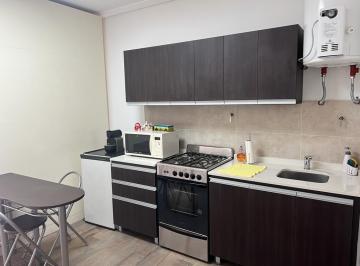 Departamento · 27m² · 1 Dormitorio · 1 Cochera · Departamento Monoambiente con Balcón y Cochera en Venta en Martinez