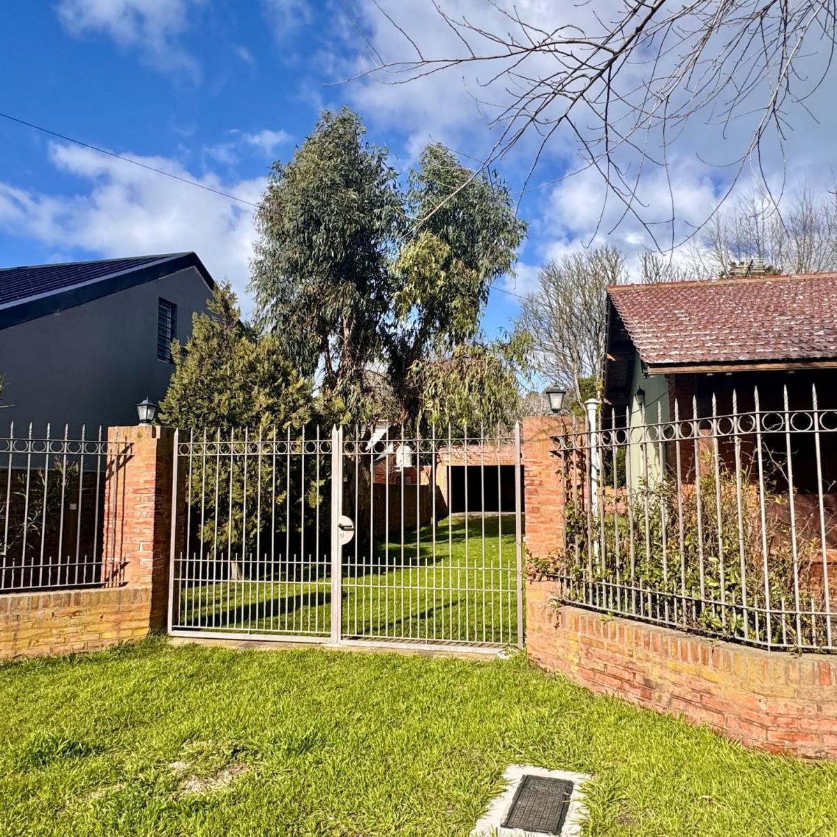 Casa en venta en El Alfar, 500m², 4 amb, 3 dorm, 1 baño, 1 cochera