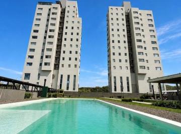 Departamento · 75m² · 3 Ambientes · 1 Cochera · Hermoso Depto Frente Al Mar con Balcón y Cochera