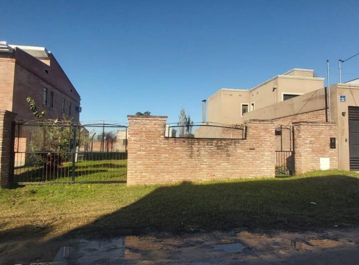 Terreno · 560m²