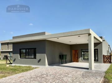 Casa · 146m² · 3 Dormitorios · Venta - Alquiler - a Estrenar - Barrio Cerrado Saint Joseph