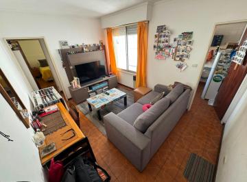Departamento · 38m² · 2 Ambientes · Departamento de Dos Ambientes Lateral - Corrientes 2149