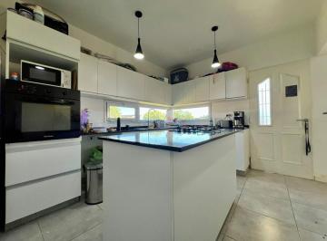 JNT-JN1-4840_2 · Venta Casa 4 Ambientes San Sebastian Escobar