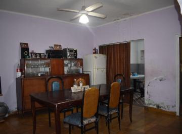Casa de 5 ambientes, Dorrego · Casa a Reciclar en Venta - Dorrego, Gaymallen