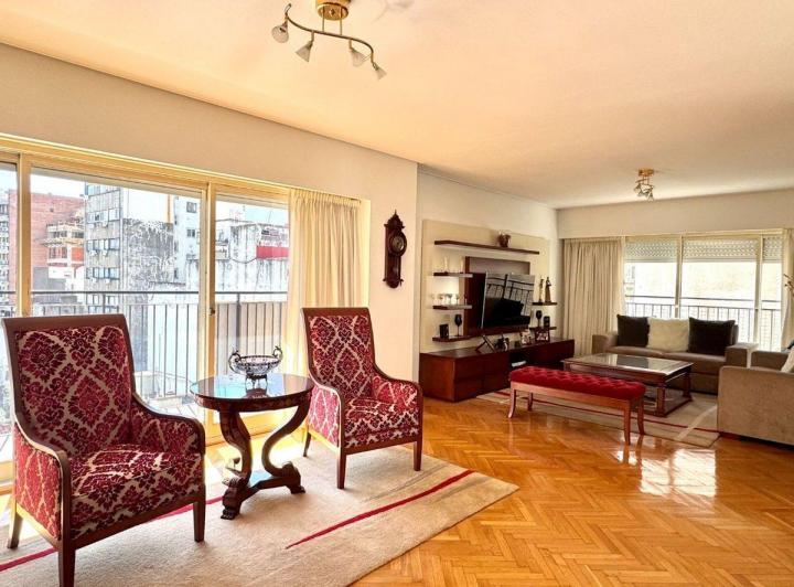 Departamento · 132m² · 4 Ambientes · 2 Cocheras