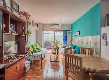 Departamento · 35m² · 2 Ambientes · Venta Departamento 2 Ambientes con Patio La Boca