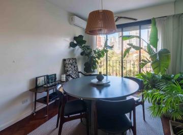 Departamento · 122m² · 4 Ambientes · Esquina, Todo Luz y Sol, Vista a La Plaza, 3dorm, Dos Baños