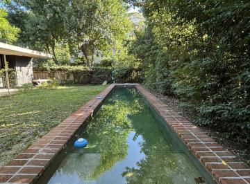 Casa · 152m² · 4 Ambientes · 2 Cocheras · Casa Moderna en Villa Elisa | Lote 730 m² | Pileta y Parque