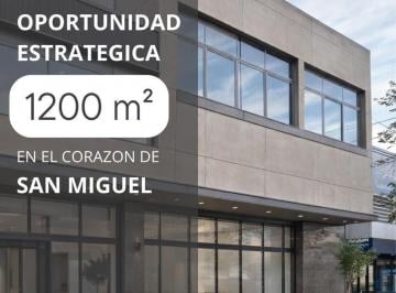 Local comercial · 358m² · 8 Ambientes · 20 Cocheras · Local en Centro (S. Mig.)