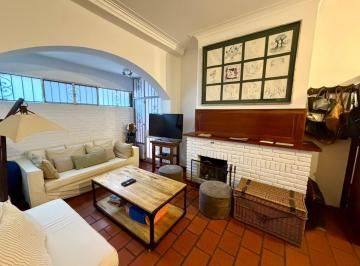 PH · 80m² · 4 Ambientes · 1 Cochera · PH en 1 Planta - 3 Dorm.