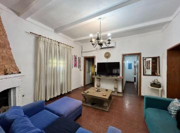 Quinta vacacional · 200m² · 2 Dormitorios · Venta Casa 4 Ambientes en La Reja