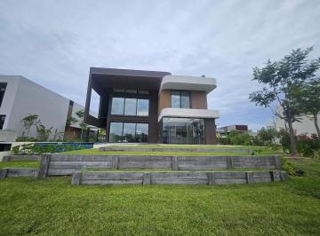 Casa · 550m² · 6 Ambientes · Casa en Venta en El Yacht, Nordelta, Tigre