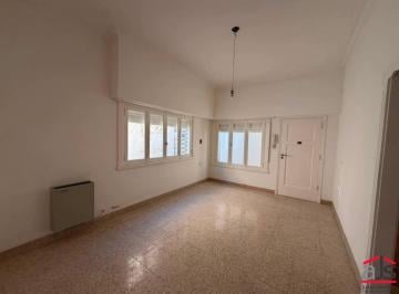 Casa de 3 ambientes, Mar del Plata · Casa de 3 Ambientes en Alquiler con Patio y Parrilla