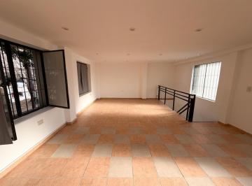 Oficina comercial · 100m² · 3 Ambientes · Local / Oficina en Dos Plantas | Apto Profesional | Excelente Visibilidad| Zona Plaza Alsina