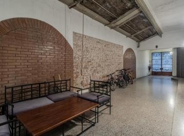 Casa · 150m² · 5 Ambientes · Venta Casa 5 Ambientes en Parque Avellaneda