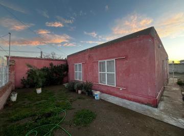 Casa · 92m² · 3 Ambientes · Venta de Casa 2 Dorm. en Plottier