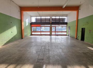 Local comercial · 125m² · Excelente Local Sobre Av 44 | Apto Varios Destinos| San Carlos