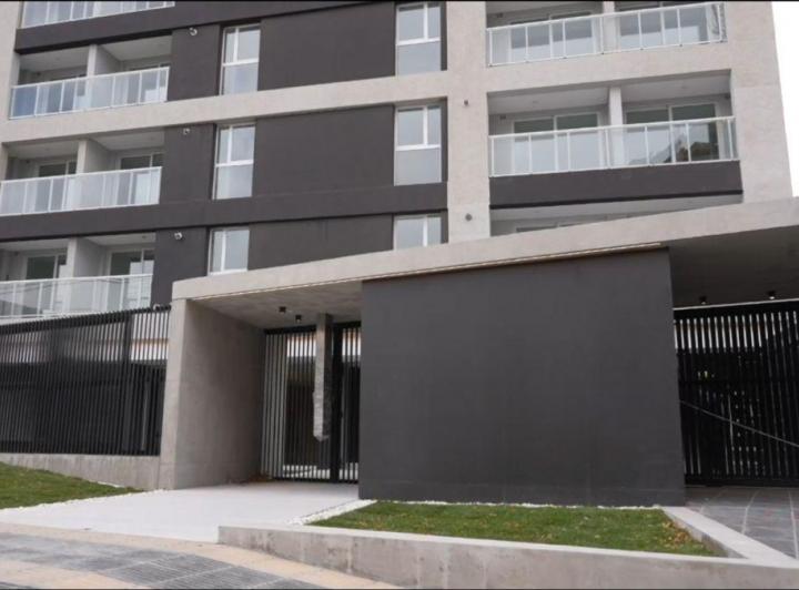 Departamento · 52m² · 2 Ambientes · 1 Cochera