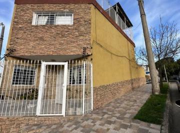 PH · 472m² · 5 Ambientes · 1 Cochera · PH en Sarmiento