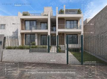 Casa · 170m² · 6 Ambientes · 1 Cochera · Venta Casa en Lote Propio a Refaccionar