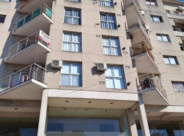 Garage · Alquiler Cochera Edificio Nuevo Centro