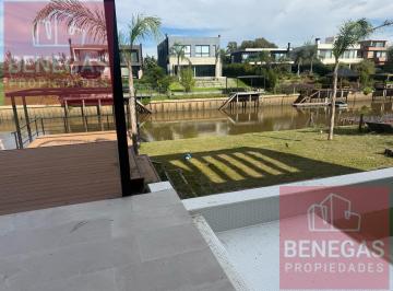Casa · 420m² · 7 Ambientes · 2 Cocheras · Casa en El Barrio Cerrado El Yacht Nordelta
