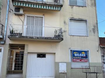 Departamento · 65m² · 3 Ambientes · 1 Cochera · Alquiler Departamento 3 Amb C/patio y Cochera en Ramos Mejia