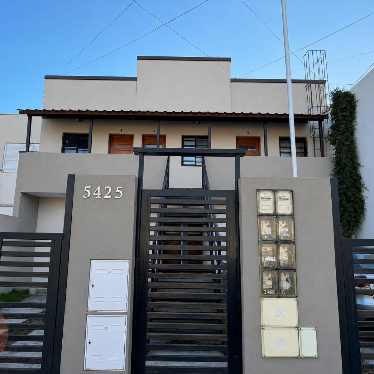 Ph de 1 ambiente al frente en Villa Primera – Mar del Plata