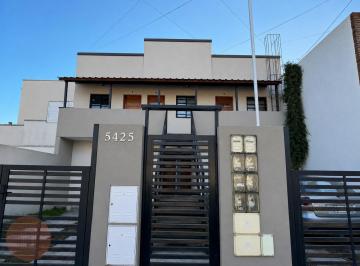 Departamento · 35m² · 1 Ambiente · En Venta - PH Al Frente de 1 Ambiente Zona Villa Primera
